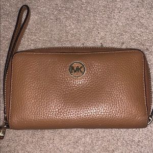Michael Kors Wristlet